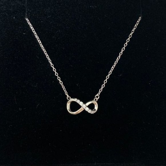 Sparkling infinity collier necklace Clearance
